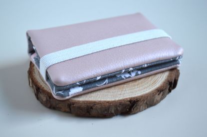 Bild von Kartenetui Blumen rosa metallic/grau