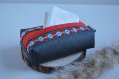 Bild von Taschentuchtascherl Kunstleder Blümchen braun/rot