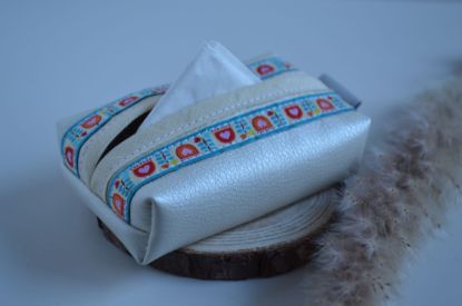 Bild von Taschentuchtascherl Kunstleder Tülpchen creme metallic